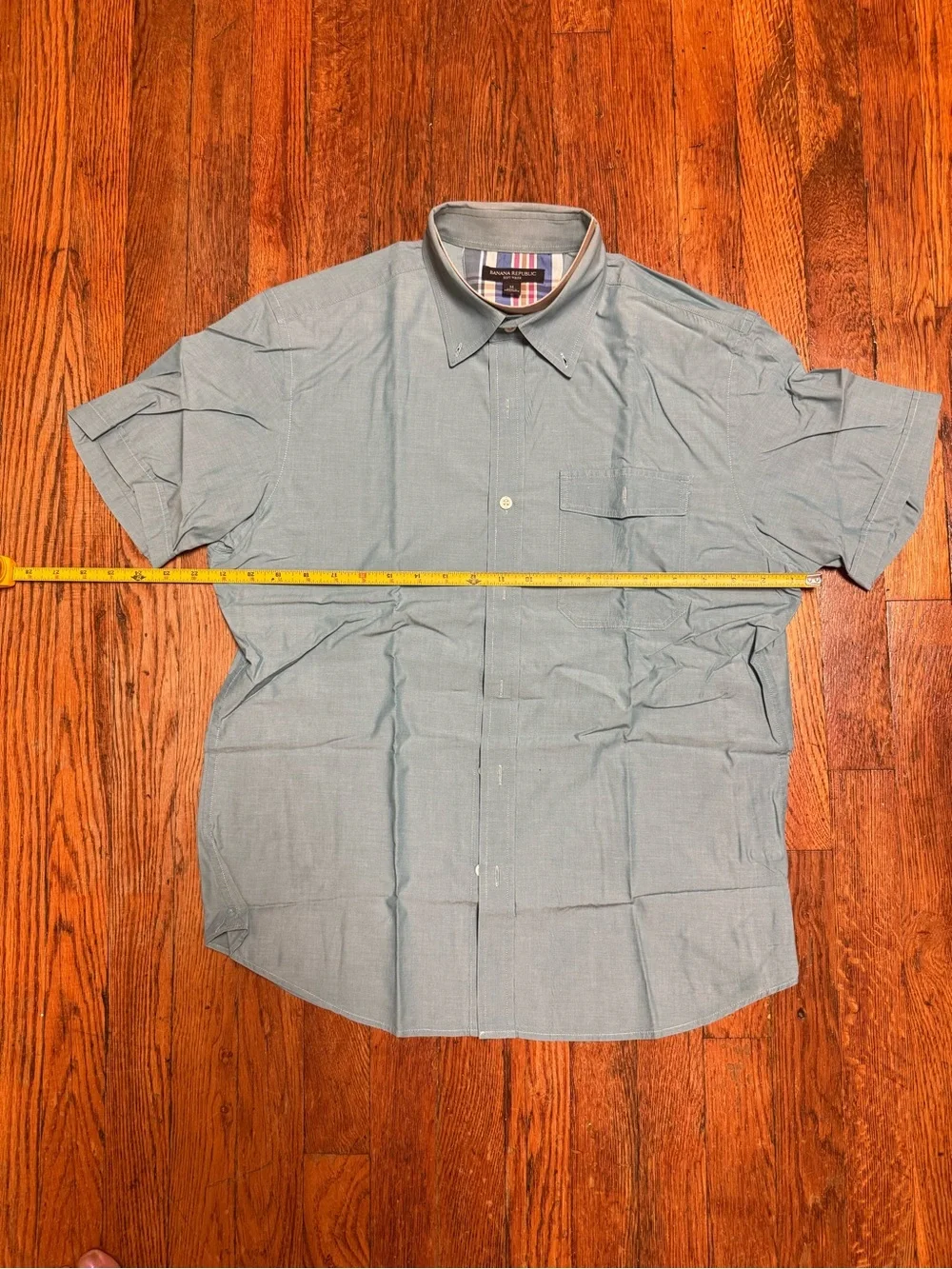NWT Banana Republic Men's Short-Sleeve Button-Down Shirt in Light Blue